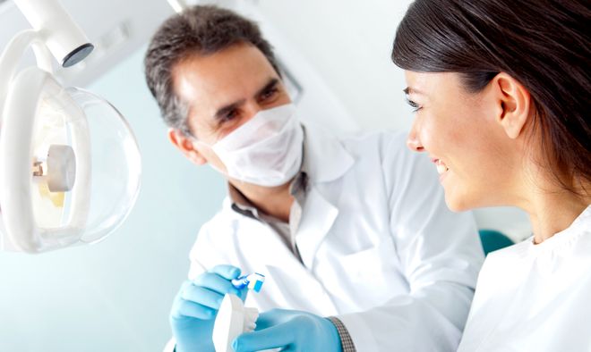 Однією з найпрестижніших лікарських спеціальностей в Росії вважається професія стоматолога